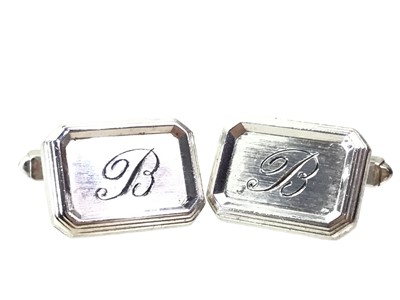 Lot 823 - CONTINENTAL SILVER CUFFLINKS