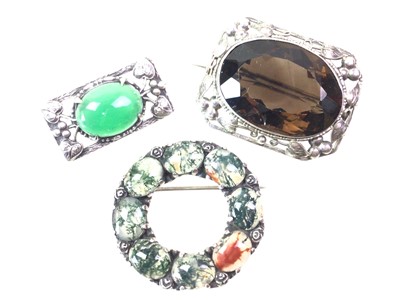 Lot 831 - THREE SEMI PRECIOUS STERLING SILVER BROOCHES