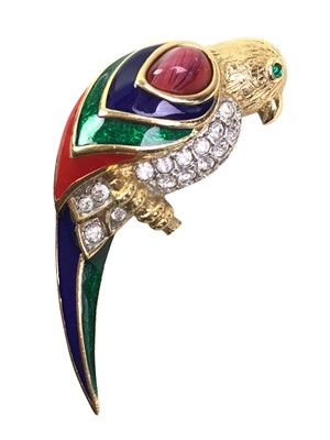 Lot 848 - ATWOOD AND SAWYER ENAMEL PARROT BROOCH