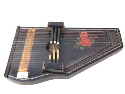 Lot 801 - THREE BAR AUTOHARP