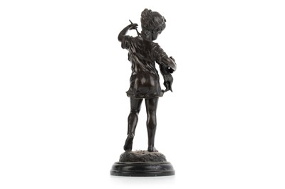 Lot 1238 - BRONZE FIGURE