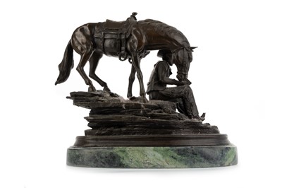 Lot 1239 - BRONZE GROUP