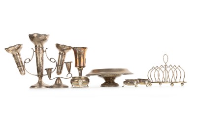 Lot 1051 - GROUP OF SILVER ITEMS