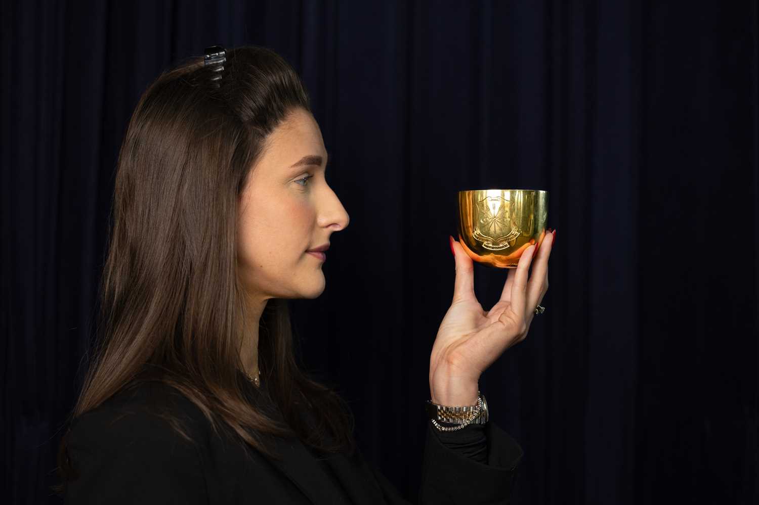 Lot 1300 - AN EXTRAORDINARY ARMORIAL CEREMONIAL CUP