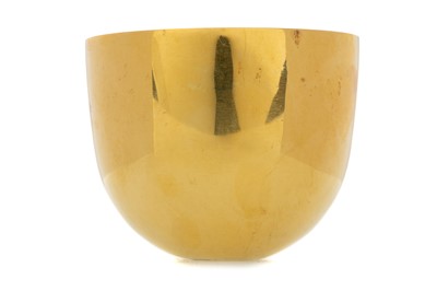 Lot 1300 - AN EXTRAORDINARY ARMORIAL CEREMONIAL CUP