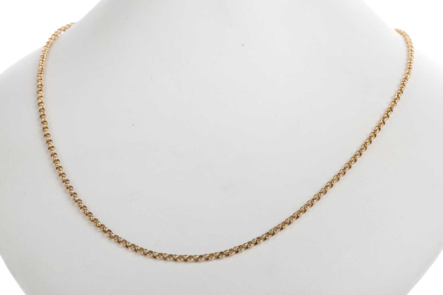 Lot 597 - GOLD BELCHER CHAIN,