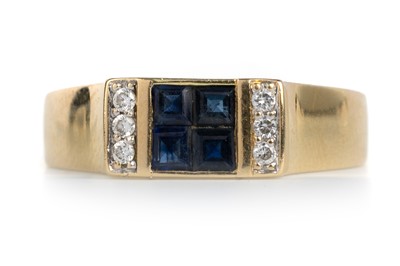 Lot 603 - SAPPHIRE AND DIAMOND RING