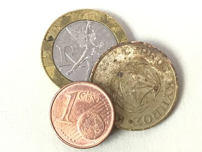 Lot 221 - COLLECTION OF USA AND EUROPEAN COINAGE