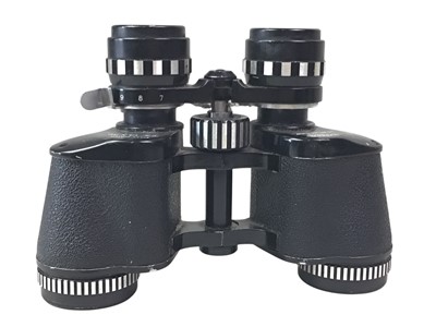 Lot 256 - GROUP OF BINOCULARS AND TELESCOPES