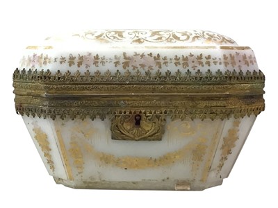 Lot 259 - JEWELLERY CASKET