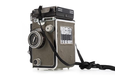 Lot 978 - ROLLEIFLEX CAMERA