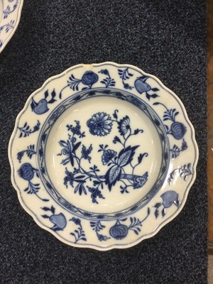 Lot 1240 - SET OF TEN MEISSEN PORCELAIN PLATES