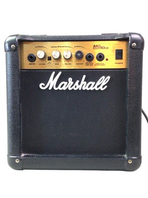 Lot 300 - MARSHALL 40 WATT AMP