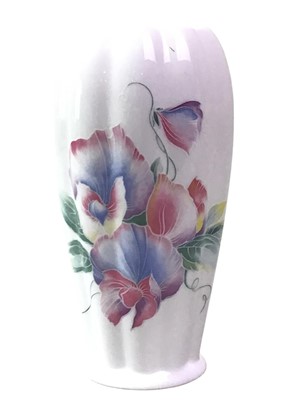 Lot 400 - GROUP OF CERAMICS AND GLASS