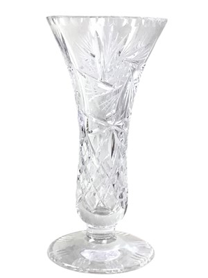 Lot 399 - COLLECTION OF CRYSTAL ITEMS