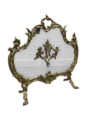 Lot 420 - BRASS ROCOCO STYLE FIRE SCREEN