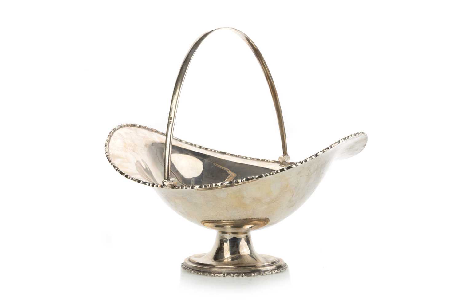 Lot 1065 - GEORGE V SILVER FRUIT BASKET