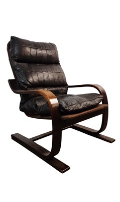 Lot 563 - MID CENTURY CANTILEVER BENTWOOD CHAIR