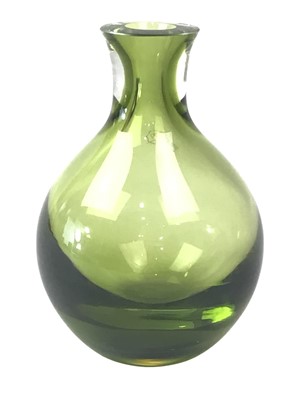 Lot 649 - COLLECTION OF ART GLASS