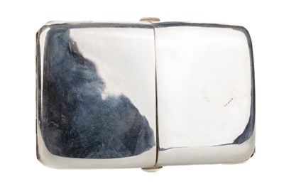 Lot 1070 - GEORGE V SILVER CIGARETTE BOX