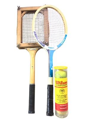 Lot 776 - GROUP OF TENNIS AND BADMINTON EQUIPMENT