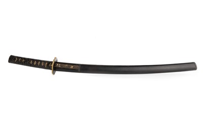 Lot 1534 - JAPANESE WAKIZASHI (SWORD) AND KOSUKA