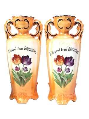 Lot 152 - COLLECTION OF CERAMICS