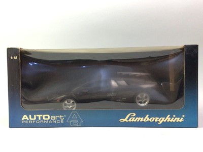 Lot 135 - COLLECTION OF AUTO ART MODEL CARS