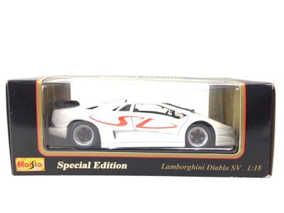 Lot 200 - COLLECTION OF MAISTO MODEL VEHICLES