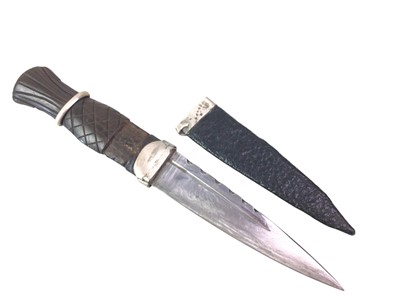 Lot 204 - SILVER MOUNTED CHILD SIZE SGIAN DUBH