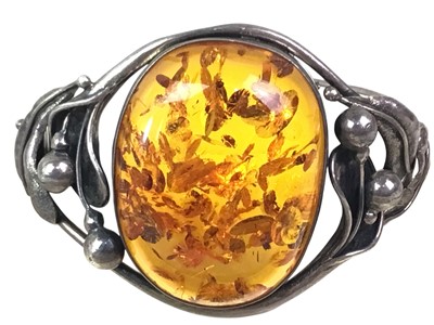 Lot 340 - SILVER BANGLE