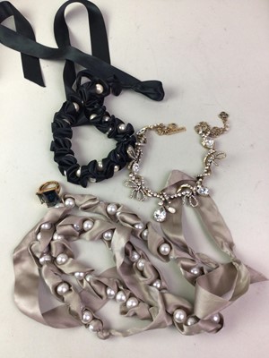 Lot 421 - OSCAR DE LA RENTA AND LANVIN