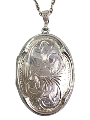 Lot 472 - COLLECTION OF NECKLACES