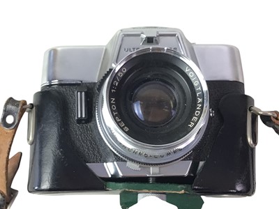 Lot 486 - VINTAGE BOX CAMERA