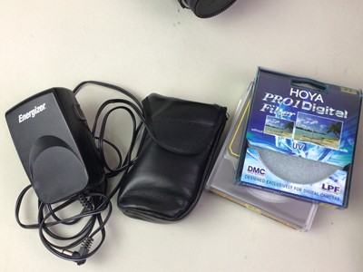 Lot 241 - FUJI FINEPIX 52 PRO CAMERA