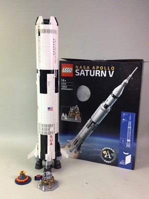 Lot 305 - LEGO NASA APOLLO SATURN V