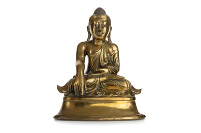 Lot 1595 - BURMESE BRONZE BUDDHA