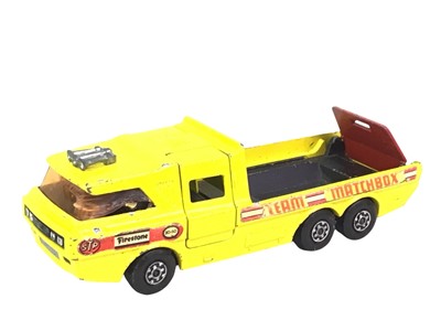 Lot 609 - GROUP OF DIECAST MODELS