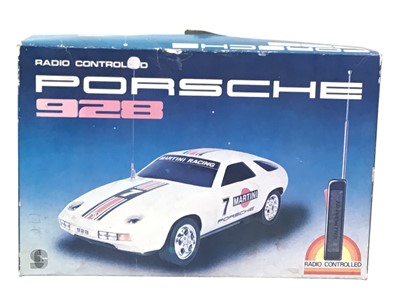 Lot 615 - GROUP OF RADIO CONTROL MODELS