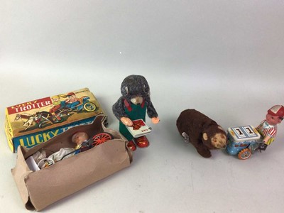 Lot 307 - GROUP OF VINTAGE CHILDREN'S CLOCKWORK TOYS