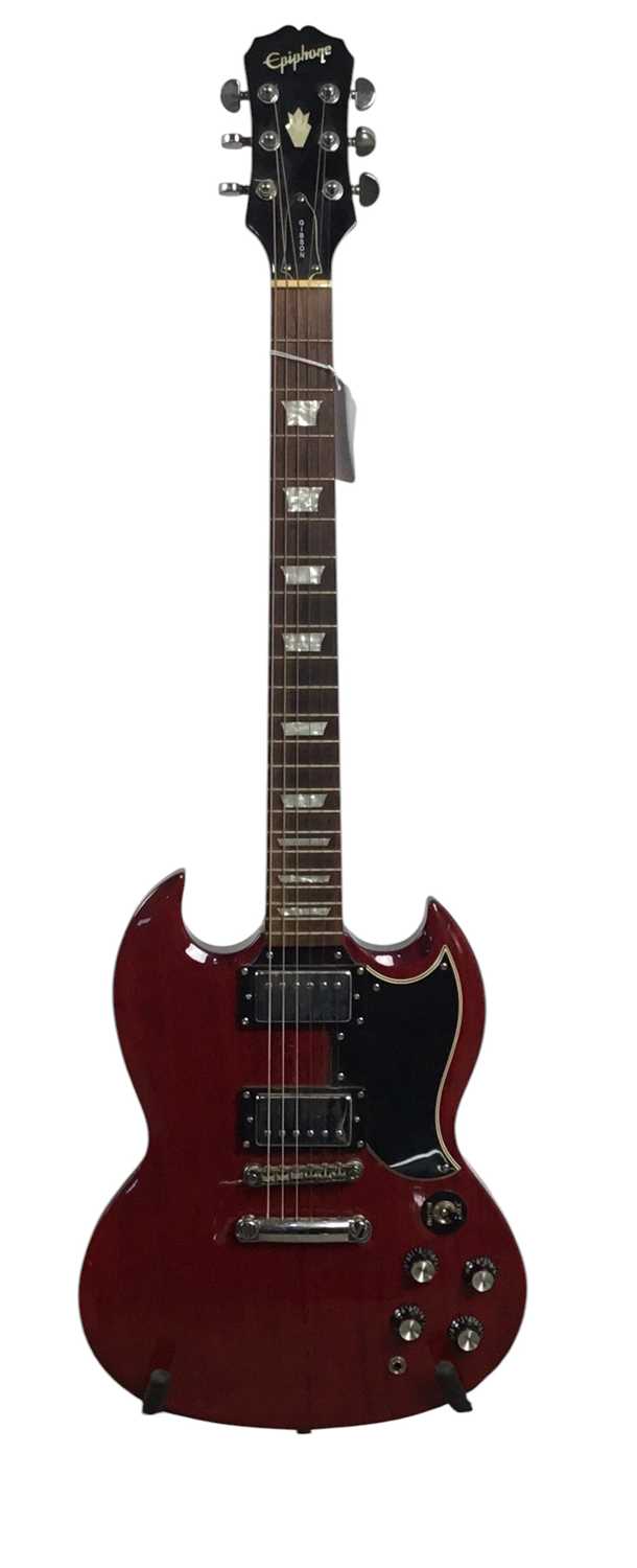 Lot 1005 - EPIPHONE GIBSON ELECTRIC GUITAR