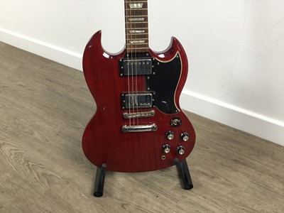 Lot 1005 - EPIPHONE GIBSON ELECTRIC GUITAR
