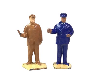 Lot 319 - DINKY TOYS, ENGINEERING STAFF