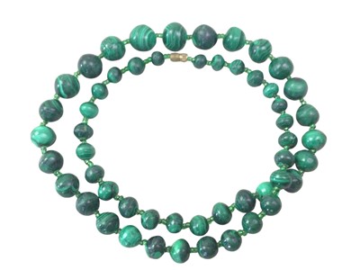 Lot 767 - MALACHITE BEAD NECKLACE
