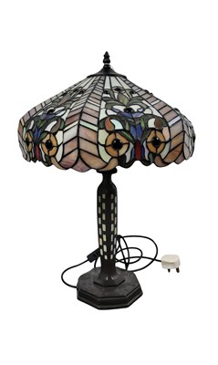 Lot 464 - TABLE LAMP, IN THE MANNER OF TIFFANY