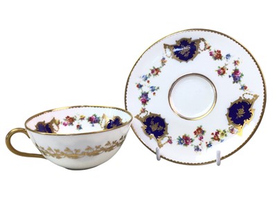 Lot 756 - GROUP OF TEA WARES