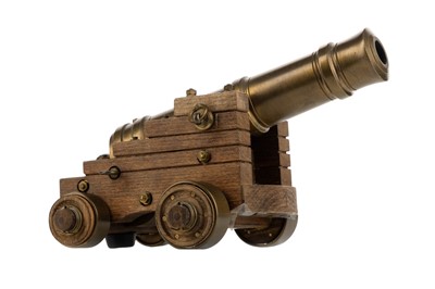 Lot 53 - MINIATURE NAVAL CANNON MODEL