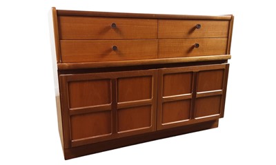 Lot 760 - GROUP OF NATHAN SQUARES TEAK FURNITURE