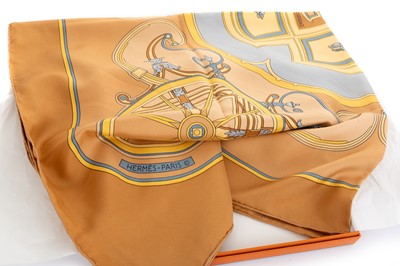 Lot 1111 - HERMES SCARF