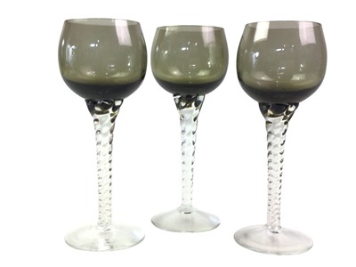 Lot 793 - GROUP OF GLASSWARE